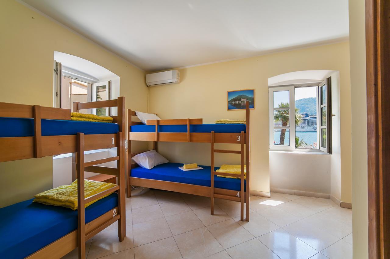 Hostel Montenegro 4u *
